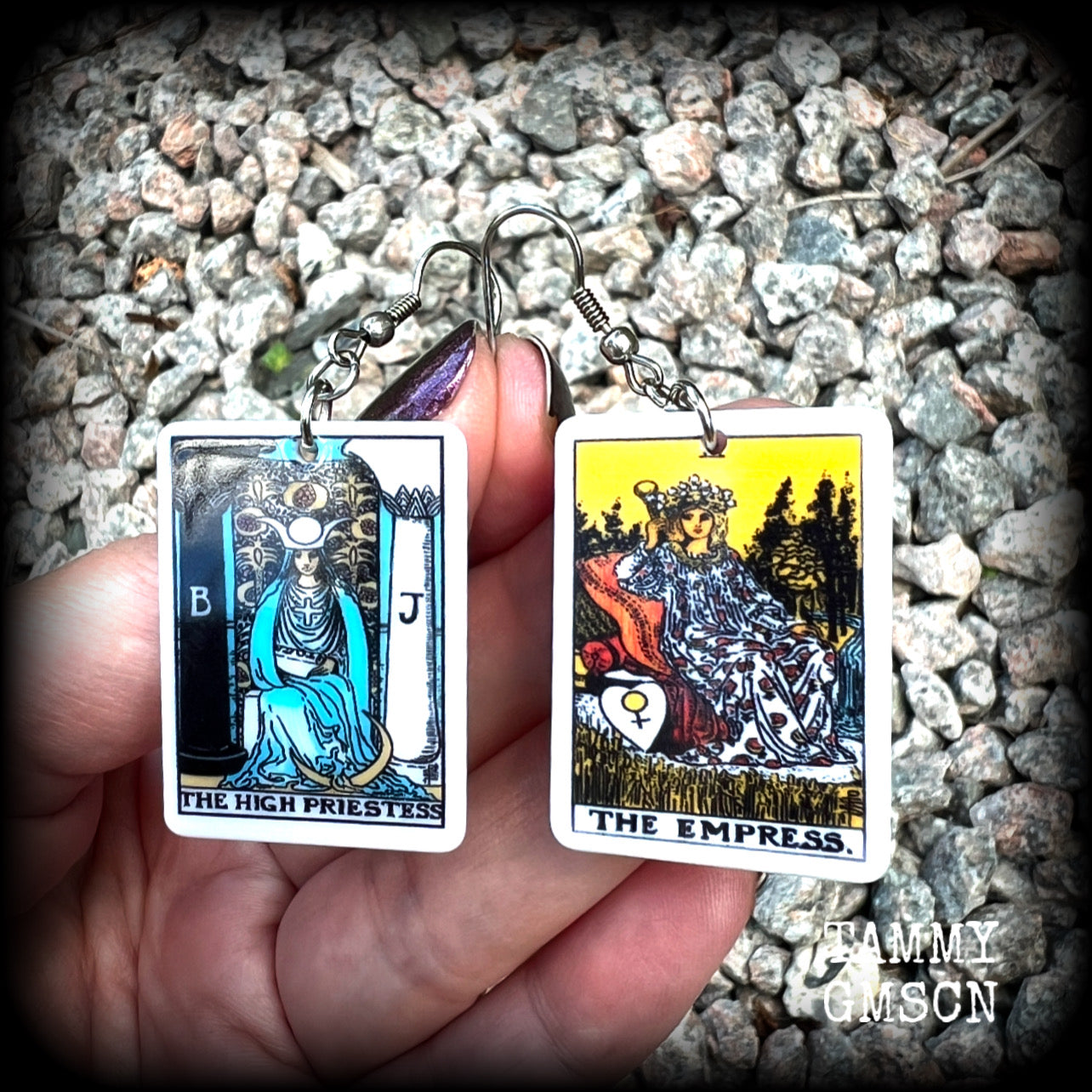 These classic Major Arcana earrings feature lightweight acrylic 'High Priestess' and ‘Empress’ tarot card charms, measuring just under 6cms from tip to tip and weighing only a gram or two each.

This pair has been made with stainless steel french hooks, suitable for pierced ears.
