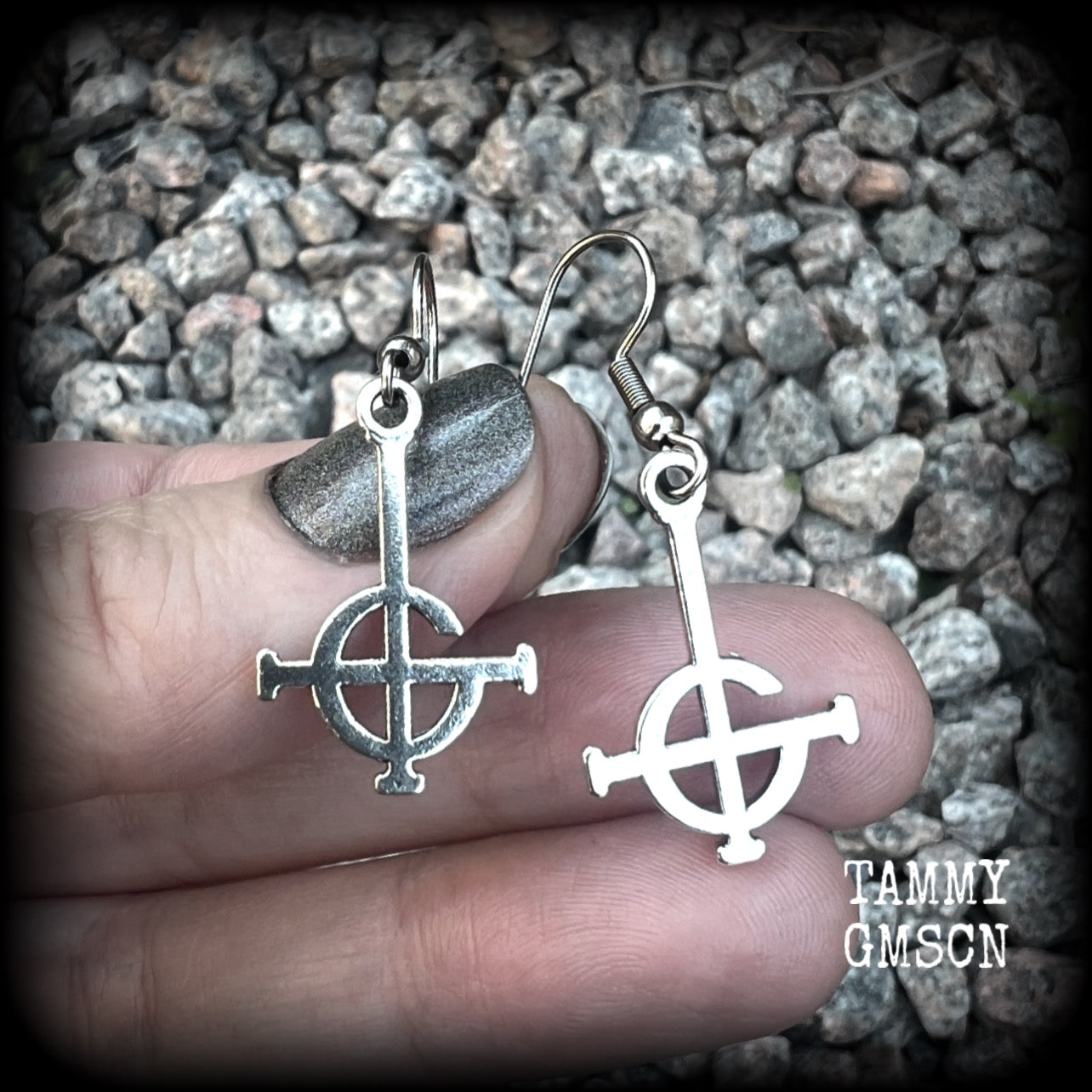 These lovely dangly earrings feature antique silver Ghost Grucifix charms, nice and lightweight at only a few grams each and measuring just over 4cms from tip to tip.  This pair have been made on stainless steel french hooks, suitable for pierced ears.