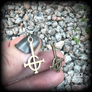 These lovely dangly earrings feature antique silver Ghost Grucifix charms, nice and lightweight at only a few grams each and measuring just over 4cms from tip to tip.  This pair have been made on stainless steel french hooks, suitable for pierced ears.