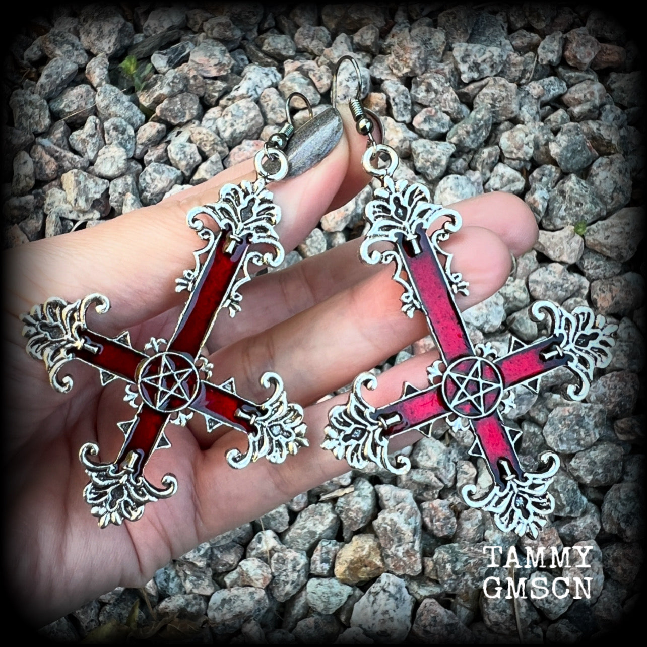 These gorgeous gothic earrings feature a red enamel inverted cross with a silver inverted pentagram, measuring just on 8.5 cms from tip to tip,  and weigh approx 10 grams a piece.  This pair have been made on stainless steel french hooks, suitable for pierced ears.