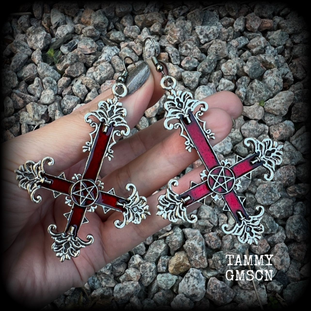 These gorgeous gothic earrings feature a red enamel inverted cross with a silver inverted pentagram, measuring just on 8.5 cms from tip to tip,  and weigh approx 10 grams a piece.  This pair have been made on stainless steel french hooks, suitable for pierced ears.