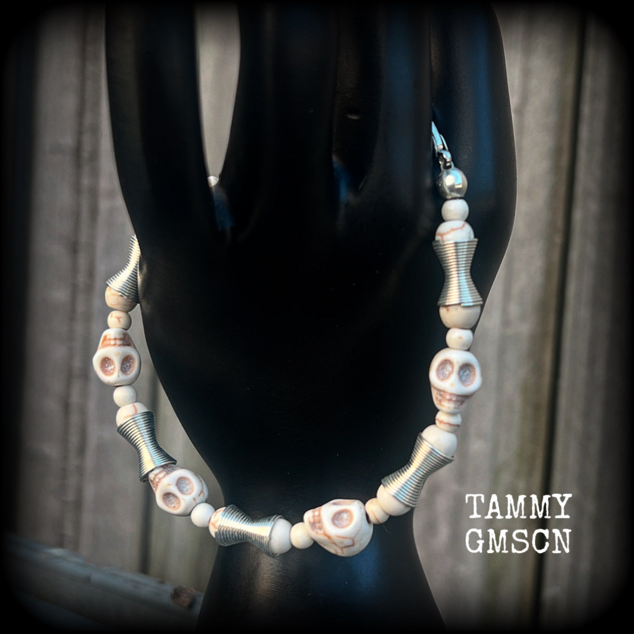 Voodoo bracelet-Erzulie stone skull bracelet