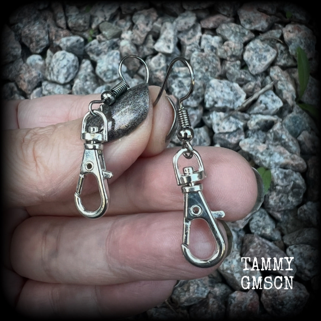 These awesome punk rock swivel clasp earrings are nice and lightweight at only a gram or two each, and measure in at just over 4cms from tip to tip.
This is a functional pair of swivel clasps so you can add extra charms to these if you want them extra dangly.

This pair have been made on stainless steel french hooks, suitable for pierced ears.