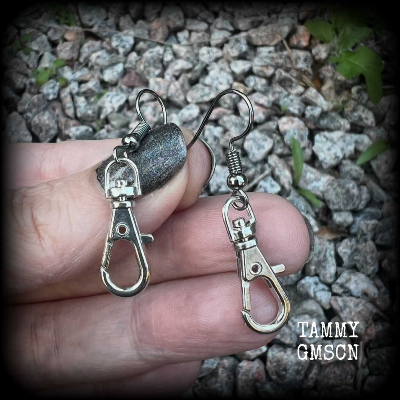 These awesome punk rock swivel clasp earrings are nice and lightweight at only a gram or two each, and measure in at just over 4cms from tip to tip.
This is a functional pair of swivel clasps so you can add extra charms to these if you want them extra dangly.

This pair have been made on stainless steel french hooks, suitable for pierced ears.