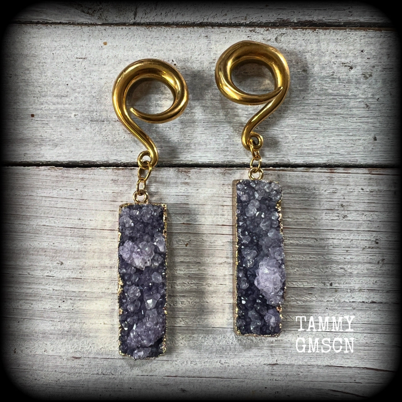 Featuring gorgeous purple druzy and antique gold crystals, these unique gauged earrings measure approx 8cms from tip to tip, and weighing approx 15 grams each.

This pair have been made on 2 gauge (6mm) titanium coated surgical steel full curl hooks, for stretched lobes.