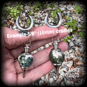 Moss jasper earrings Moss jasper ear hangers Moss jasper ear weights Moss jasper gauged earrings Cottagecore earrings Cottagecore jewellry Witchy Forestcore Forestpunk 6 g 2 gauge 0 gauge 00 gauge 12mm 14mm 16mm 19mm 22mm 25mm 28mm 30mm body jewelry