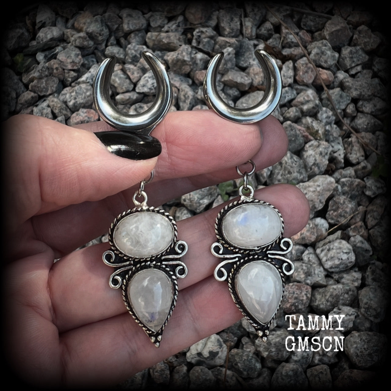 These beautiful boho moonstone earrings are made with gorgeous polished gemstones in an antique silver setting, lovely and dangly measuring approx 7cms from tip to tip, and weighing approx 12 grams each.   These earrings have been made on 5/8” gauge (16mm) surgical steel cradles, to be worn in stretched lobes.