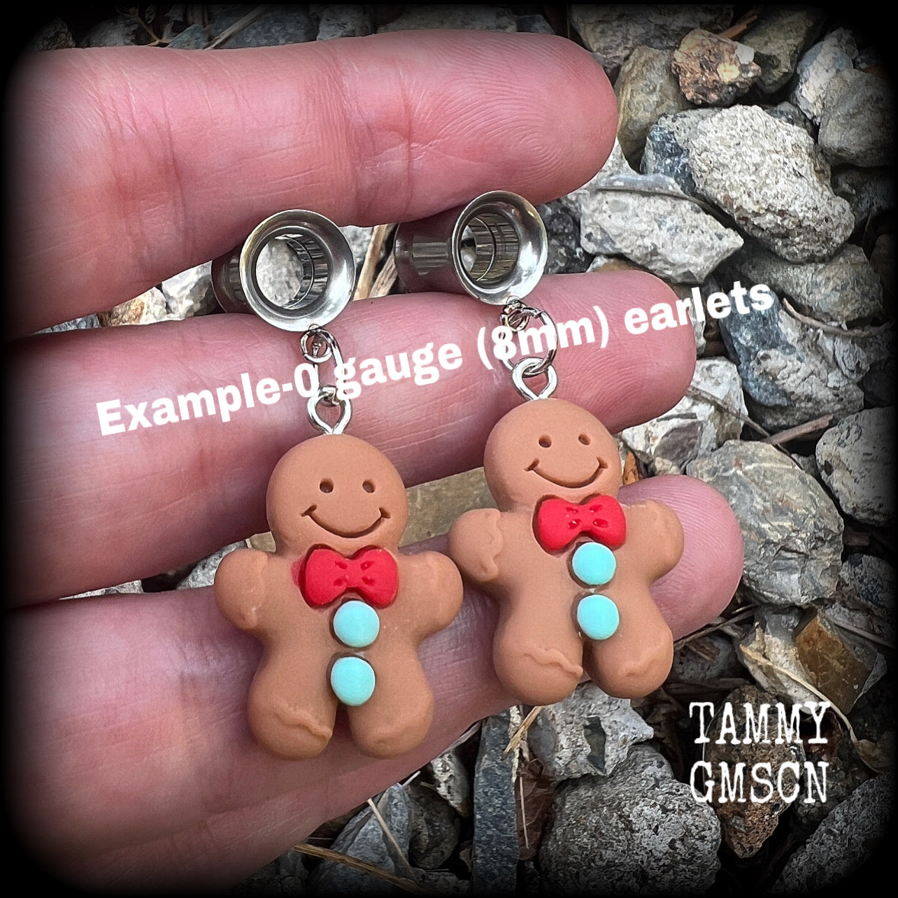 0 gauge metal earlets Gingerbread man tunnels Secret santa Stocking stuffers Christmas ear gauges Gingerbread man gauges Gauged earrings Stretched lobes Gauged ears Ear hangers Christmas gifts Christmas plugs Xmas 4mm 6mm 8mm 10mm 12mm 14mm 16mm 19mm 22mm 25mm 28mm 30mm