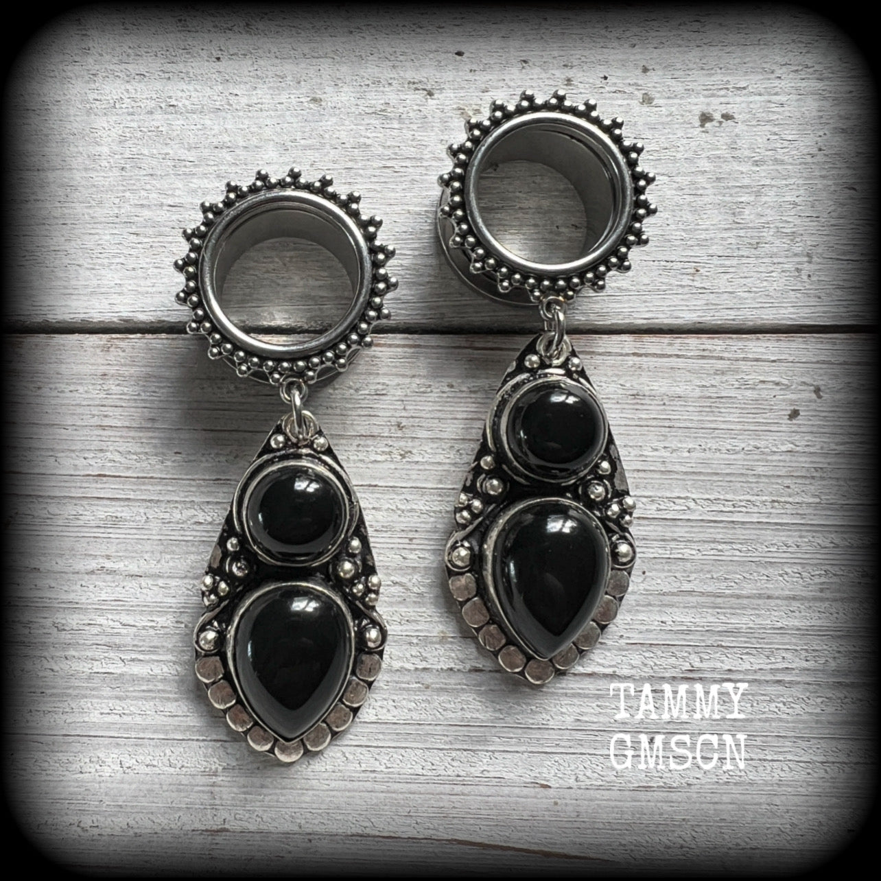 Black onyx tunnel dangles-Gemstone body jewelry