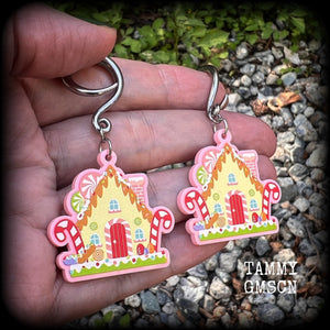 Gingerbread house earrings Kitsch Christmas earrings Gingerbread man gauges Ear hangers Gauged earrings Stretched lobes Gauged ears Stretched ears Christmas body jewelry Christmas jewelry Xmas 4mm 6mm 8mm 10mm 12mm 14mm 16mm 19mm 22mm 25mm 28mm 30mm