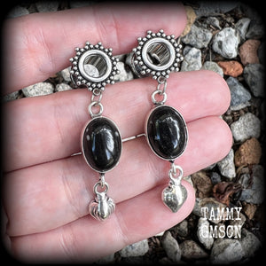 Onyx tunnel earrings