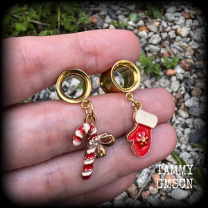 Candy cane tunnel earrings Christmas mittens Winter solstice Yuletide Christmas tunnel dangles Ear gauges Stretched ears Gauged ears Christmas tunnels Christmas decorations Stretched lobes Body jewelry Gauges 6mm 8mm 10mm 14mm 16mm 19mm 22mm 25mm