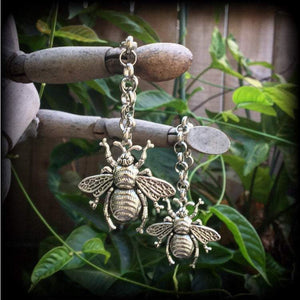 Bee tunnel earrings