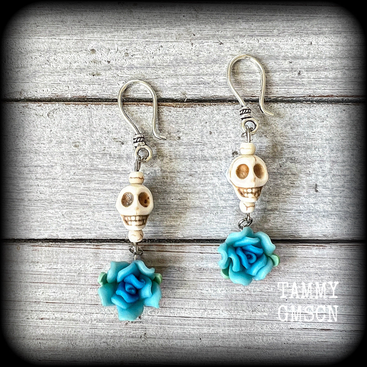 Skull and Rose Day of the Dead earrings