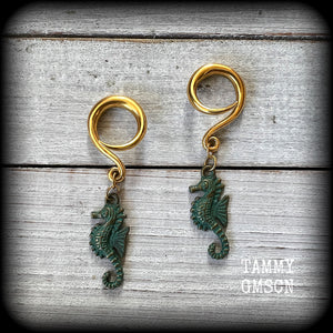 Seahorse earrings 