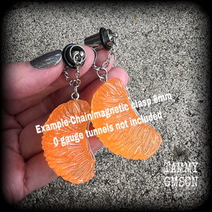 Orange earrings Fruit earrings Fruit salad earrings Orange segment earrings Vegan earrings Orange slice Pierced ears Ear gauges Tunnels Plugs Retro earrings Kitsch earrings
