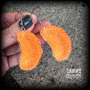 Orange earrings Fruit earrings Fruit salad earrings Orange segment earrings Vegan earrings Orange slice Pierced ears Ear gauges Tunnels Plugs Retro earrings Kitsch earrings
