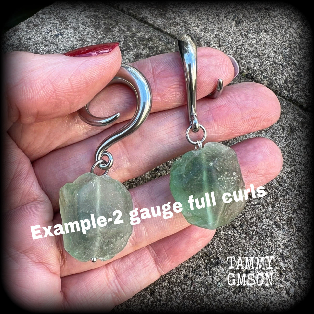 2 gauge ear weights