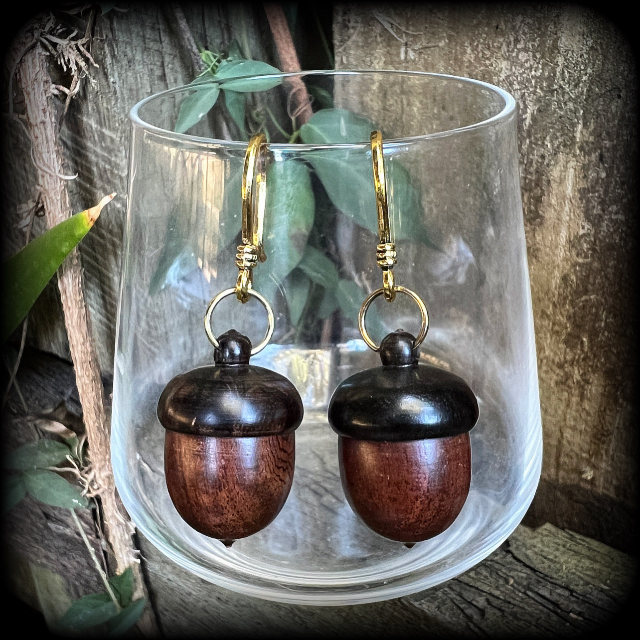 Pet ashes jewelry 