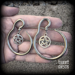 Pentagram gauged earrings 