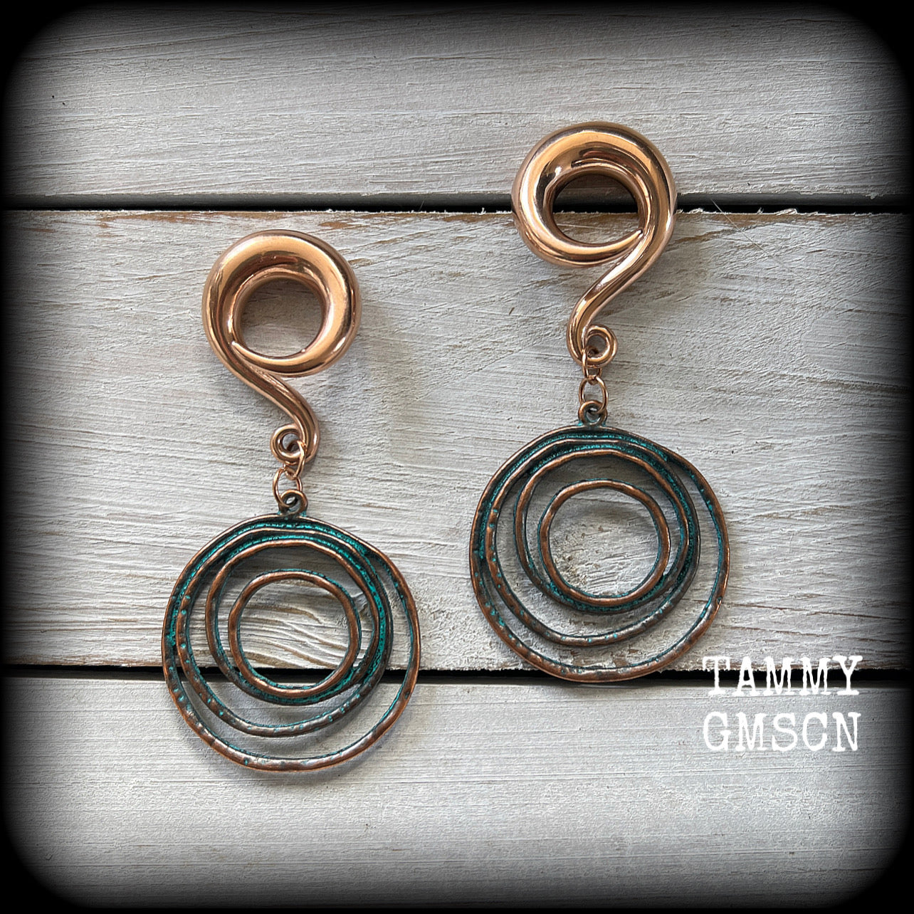 Sea hag ‘Vertigo’ spiral gauged earrings-Ocean rip