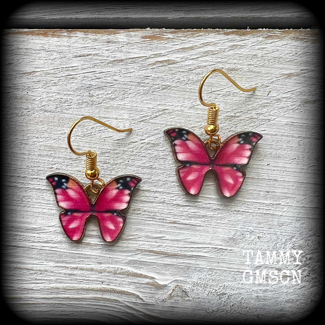 Pink butterfly earrings Butterfly jewelry Entomologist Entomology Insect earrings Insect jewelry Bugs earrings Gifts for girls Gifts for her Secret sanra Stocking stuffers Santa stocking Christmas gifts Christmas presents Fairycore Cottagecore