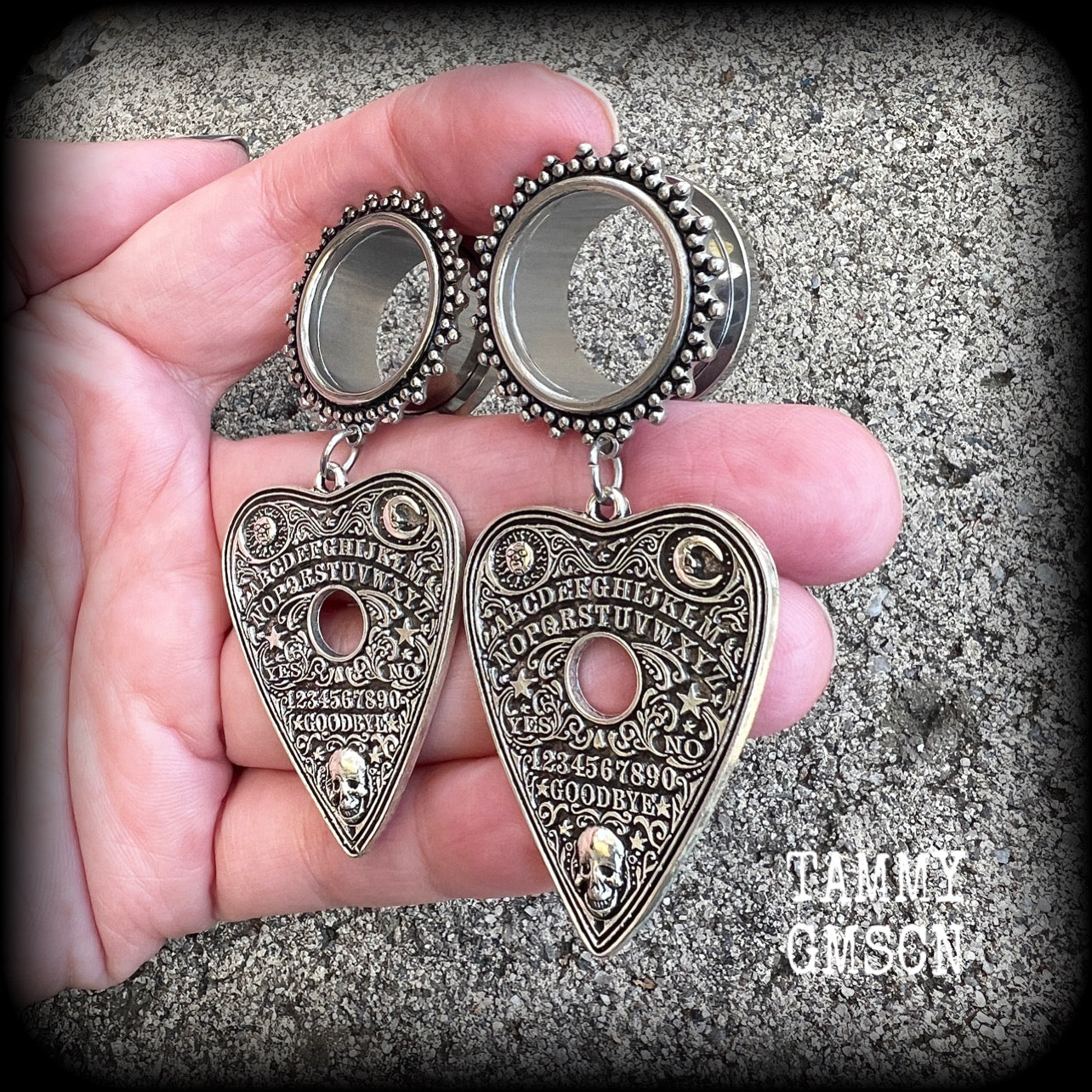 Ouija board jewelry Planchette earrings Spooky tunnel earrings Halloween gauged earrings 3/4" tunnel dangles 19mm tunnel earrings Body jewelry Stretched ears Gauged ears 6mm 8mm 10mm 12mm 14mm 16mm 19mm 22mm 25mm 28mm 30mm ear gauges Plug gauges 