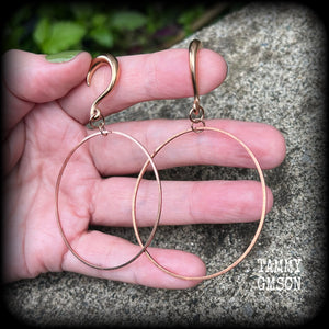 6 gauge ear hangers Rose gold hoop earrings Hoop gauged earrings Hoop ear weights Tunnel hoops 6 gauge ear hangers 6g 2g 0g 00g 1/2" 9/16" 5/8" 3/4" 7/8” 1” Stretched ears Stretched lobes Gauged ears Body jewelry ear gauges