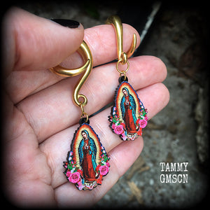 Lady of Guadalupe gauged earrings Sacred heart ear weights 2 gauge ear weights Ear hangers Body jewelry Religious jewelry Catholic jewellery Voodoo jewelry 4mm 6mm 8mm 10mm 12mm 14mm 16mm 19mm 22mm 25mm 28mm 30mm Stretched lobes Ear gauges Saints