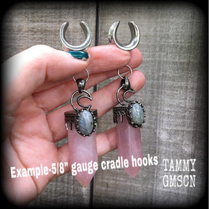 Gauged earrings Rose Quartz ear weights Labradorite gauged earrings 5/8” ear weights Body jewelry Gemstone ear weights 6g 2g 0g 00g 1/2” 9/16” 3/4” 7/8” 1” 1.10' 1.18" Ear gauges Stretched ears Stretched lobes Gauged ears Earrings for stretching