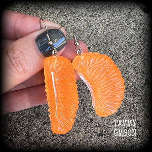 Orange segment earrings-Fruit earrings