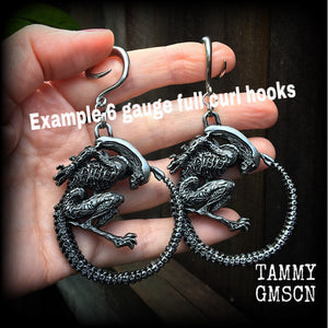 Xenomorph earrings Sci fi earrings Science fiction jewelry Ear hangers Ear weights Ear gauges UFO Space Extraterrestrial Interstellar 