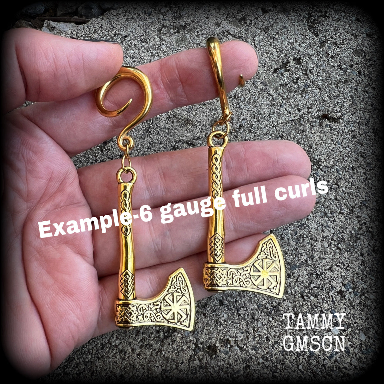 These awesome antique gold viking axe gauged earrings measure just under 8cms from tip to tip, weigh approx 10 grams each.
This pair have been made on 6 gauge (4mm) surgical steel full curl hooks, to be worn in stretched lobes.