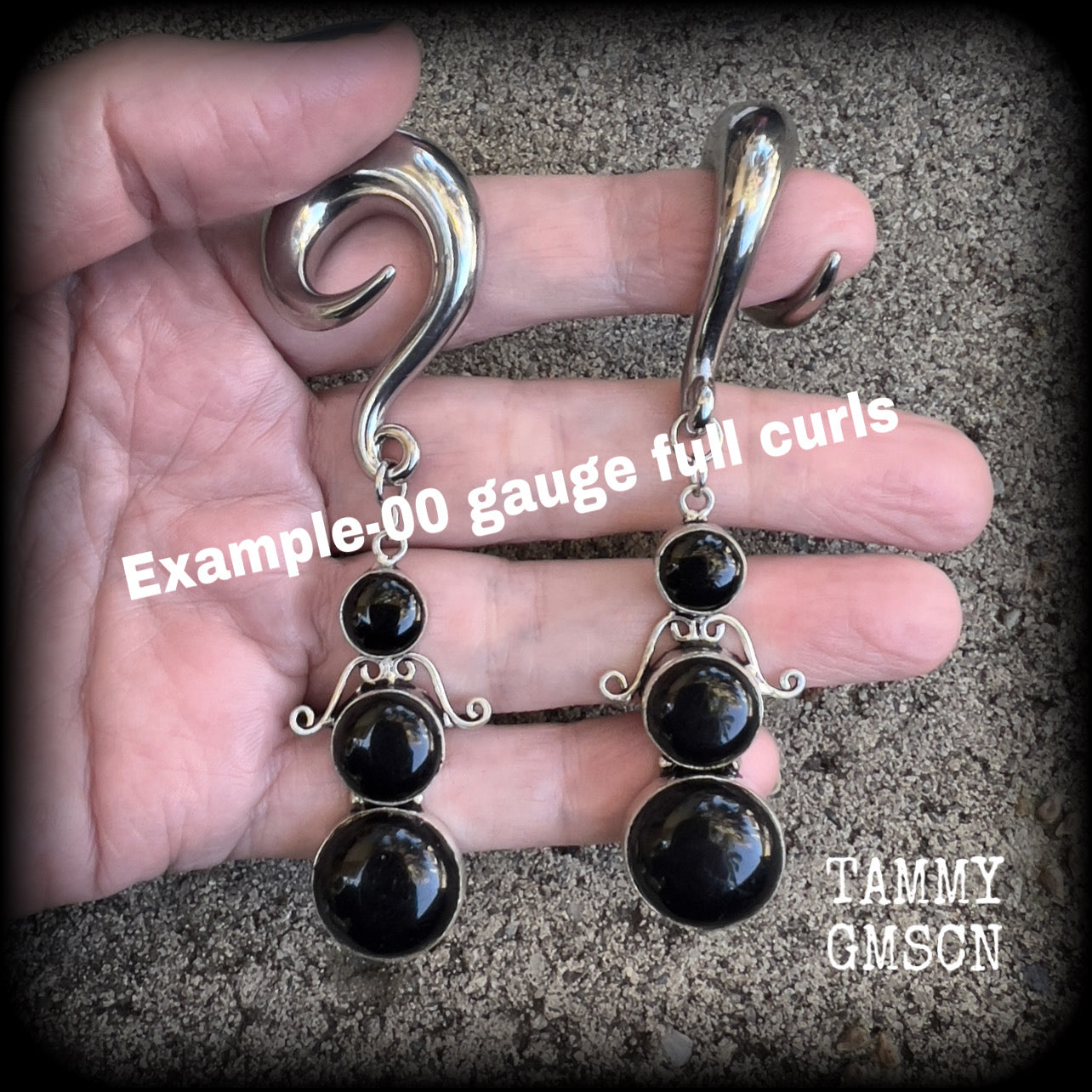 Obsidian ear weights Black obsidian ear hangers Gemstone ear gauges Boho body jewelry Gothic earrings Ear jewellery 00 gauge ear weights 10mm earrings Stretched lobes Stretched ears Pierced ears Gauged earrings