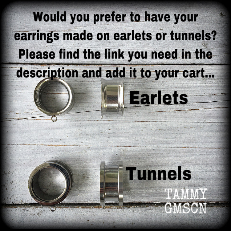 Tunnel earrings 