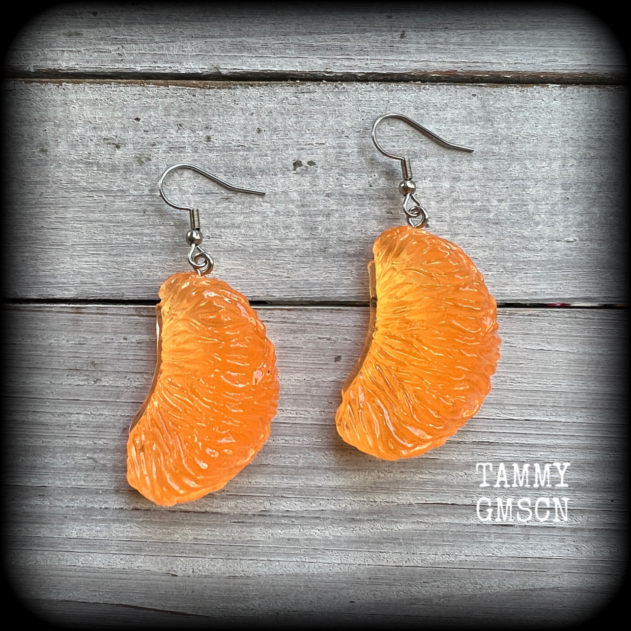 Orange segment earrings-Fruit earrings