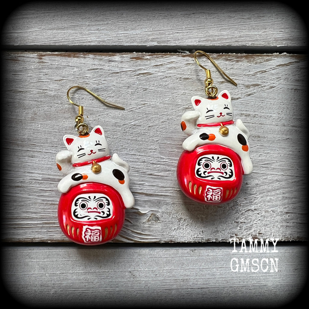 Maneki Neko and daruma earrings-Kawaii earrings