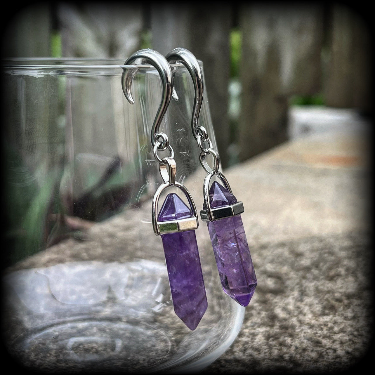 Amethyst gauged earrings Amethyst ear weights 6 gauge ear weights Gemstone ear hangers Body jewelry 6g 2g 0g 00g 1/2” 9/16” 5/8” 3/4” 7/8” 1” 1.10” 1.18” Ear gauges Stretched ears Stretched lobes Purple gemstone earrings Cottagecore Fairycore 