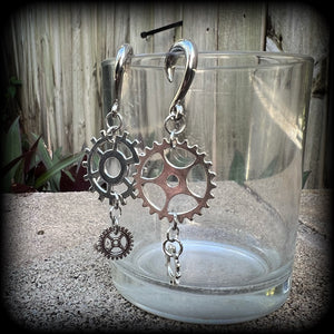 Cog ear gauges-Steampunk gauged earrings