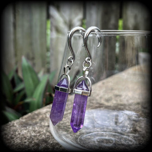 Amethyst gauged earrings Amethyst ear weights 6 gauge ear weights Gemstone ear hangers Body jewelry 6g 2g 0g 00g 1/2” 9/16” 5/8” 3/4” 7/8” 1” 1.10” 1.18” Ear gauges Stretched ears Stretched lobes Putple gemstone earrings Cottagecore Fairycore 