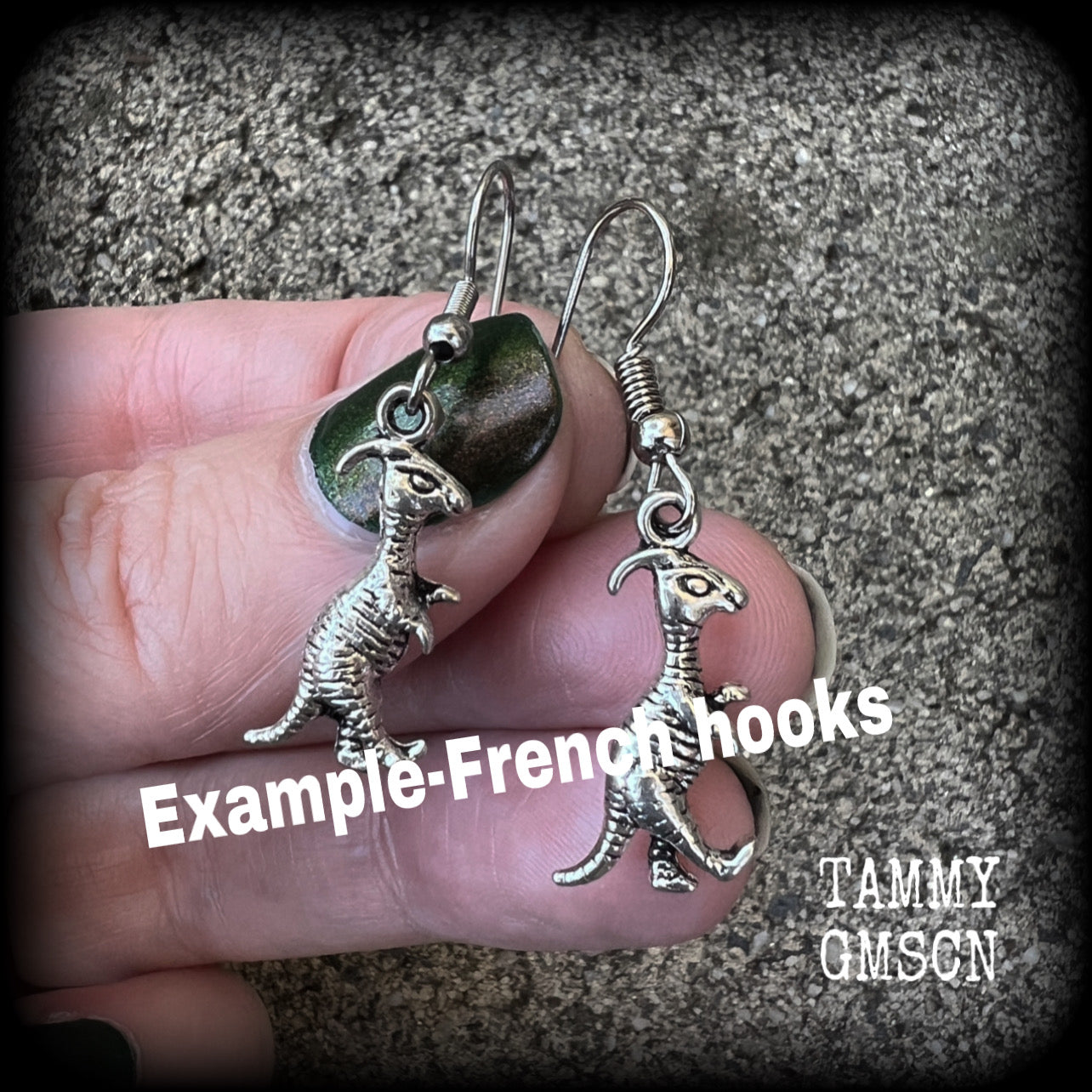 French hooks