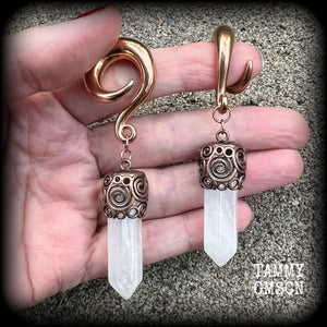 Quartz ear hangers