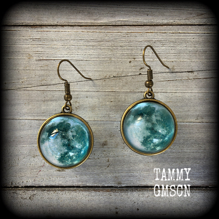 Full moon earrings