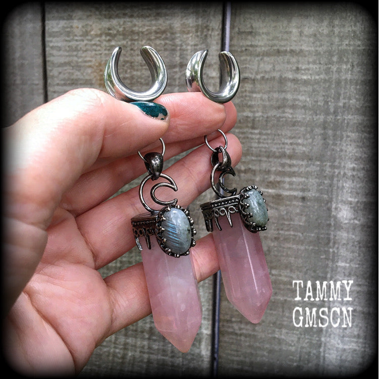 Rose Quartz ear weights Labradorite gauged earrings 5/8” ear weights Body jewelry Gemstone ear weights 6g 2g 0g 00g 1/2” 9/16” 3/4” 7/8” 1” 1.10' 1.18" Ear gauges Stretched ears Stretched lobes Gauged ears Earrings for stretching