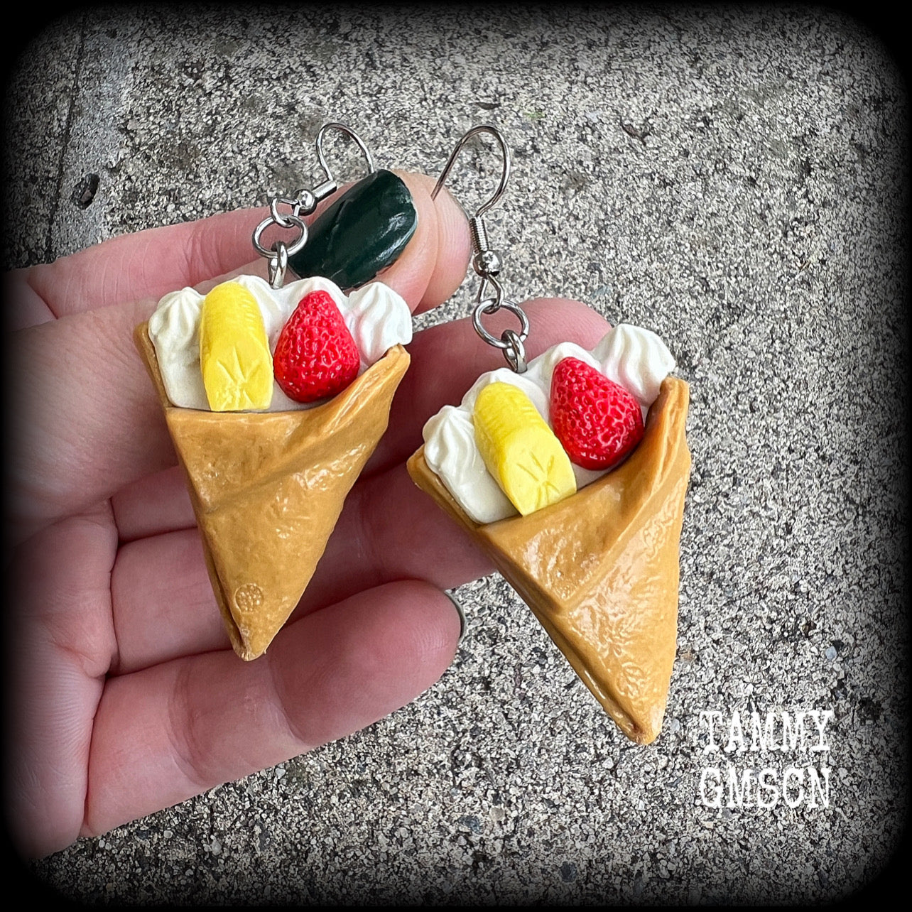 Crepes earrings Crepe earrings Dessert earrings Ice Cream earrings Ice cream jewelry Body jewelry Food earrings Pierced ears Stretched lobes Cake earrings Biscuit earrings Pastries earrings Food jewellery Novelty earrings Kitsch earrings 