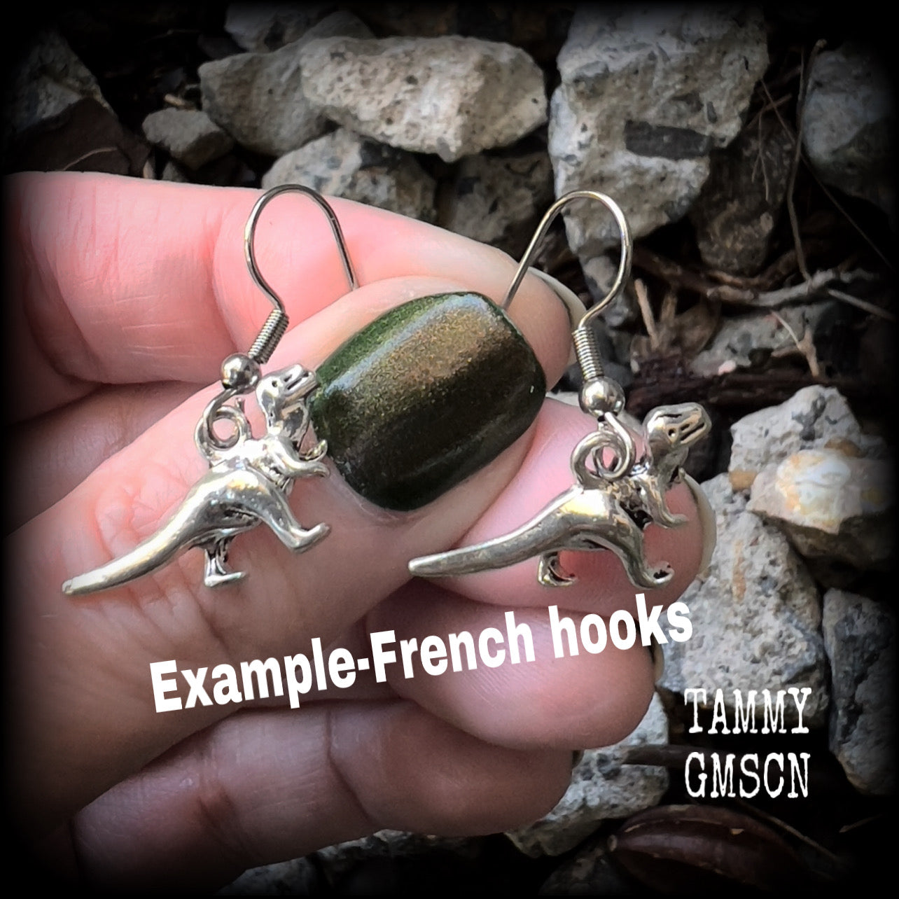 French hooks