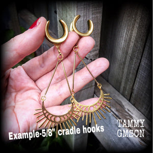16mm cradles