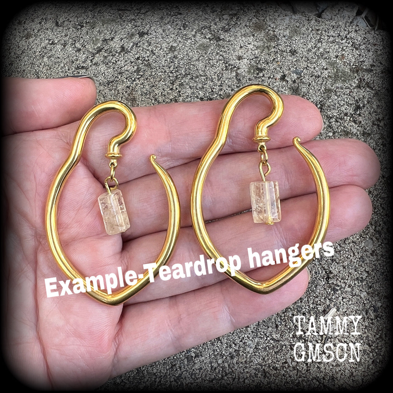 Gemstone body jewelry 