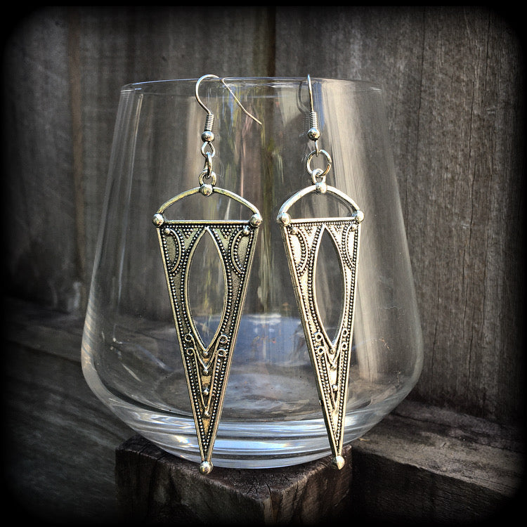 Gothic triangle earrings 