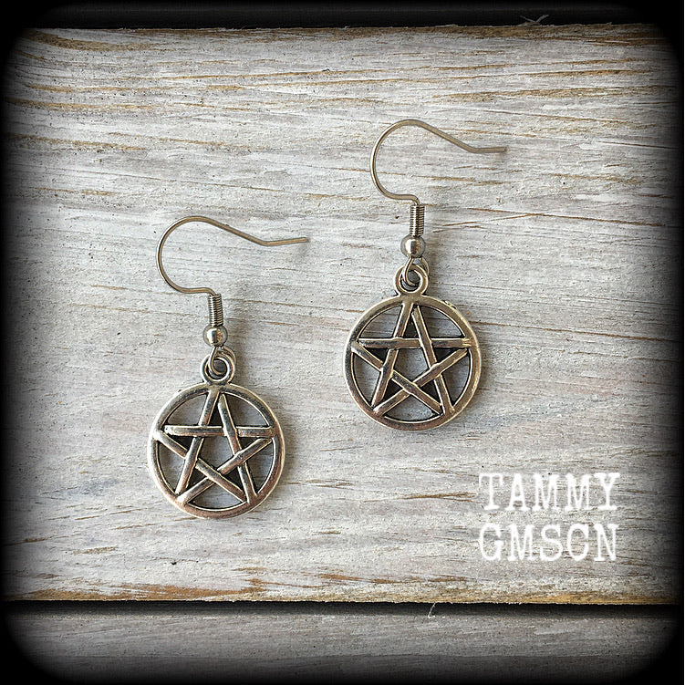 Pentagram earrings 